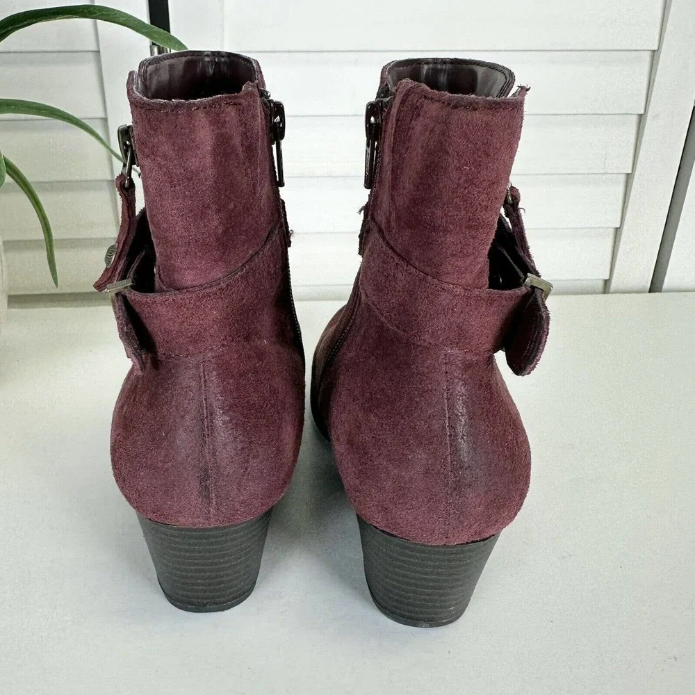 Earth Shoes Royal Ankle Boots Wine Red Ankle Zip Burnished Stacked‎ Heel Size 7B